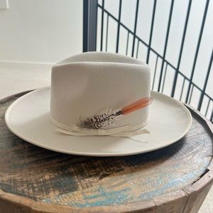 Friends of Friends hat